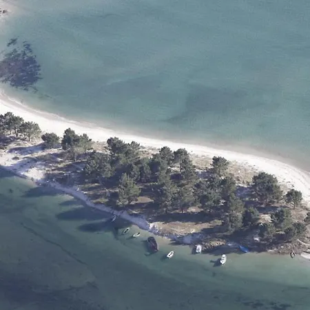 Δωμάτια σε οικογενειακή κατοικία Casa Rural La Isla *